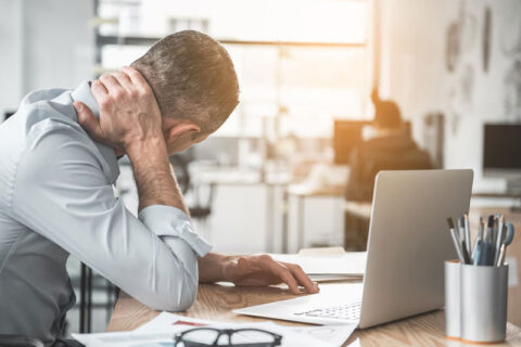 A man having headache