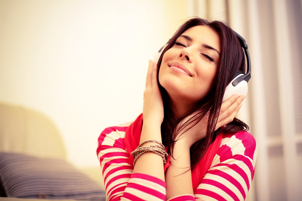 Women listening songs